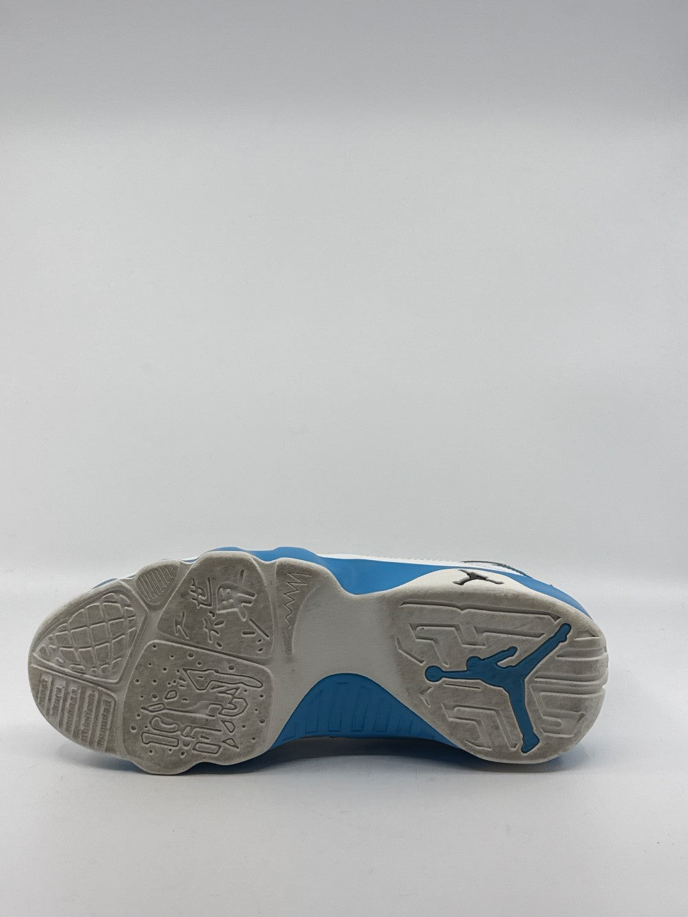 *USED* AJ 9 - POWDER BLUE (2024)|41799