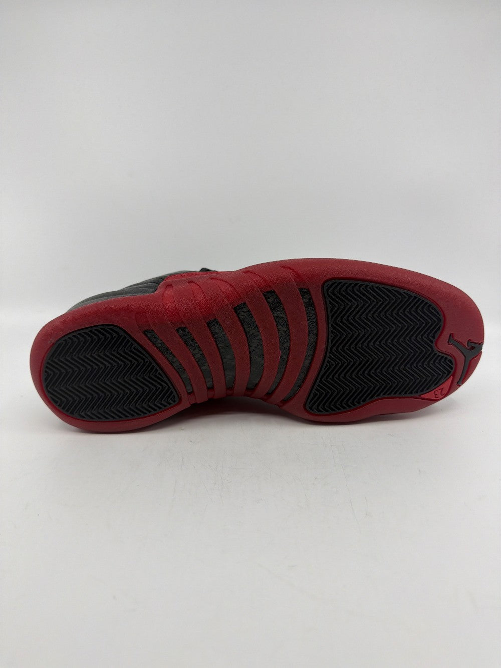 AJ 12 - FLU GAME (2025)|41897