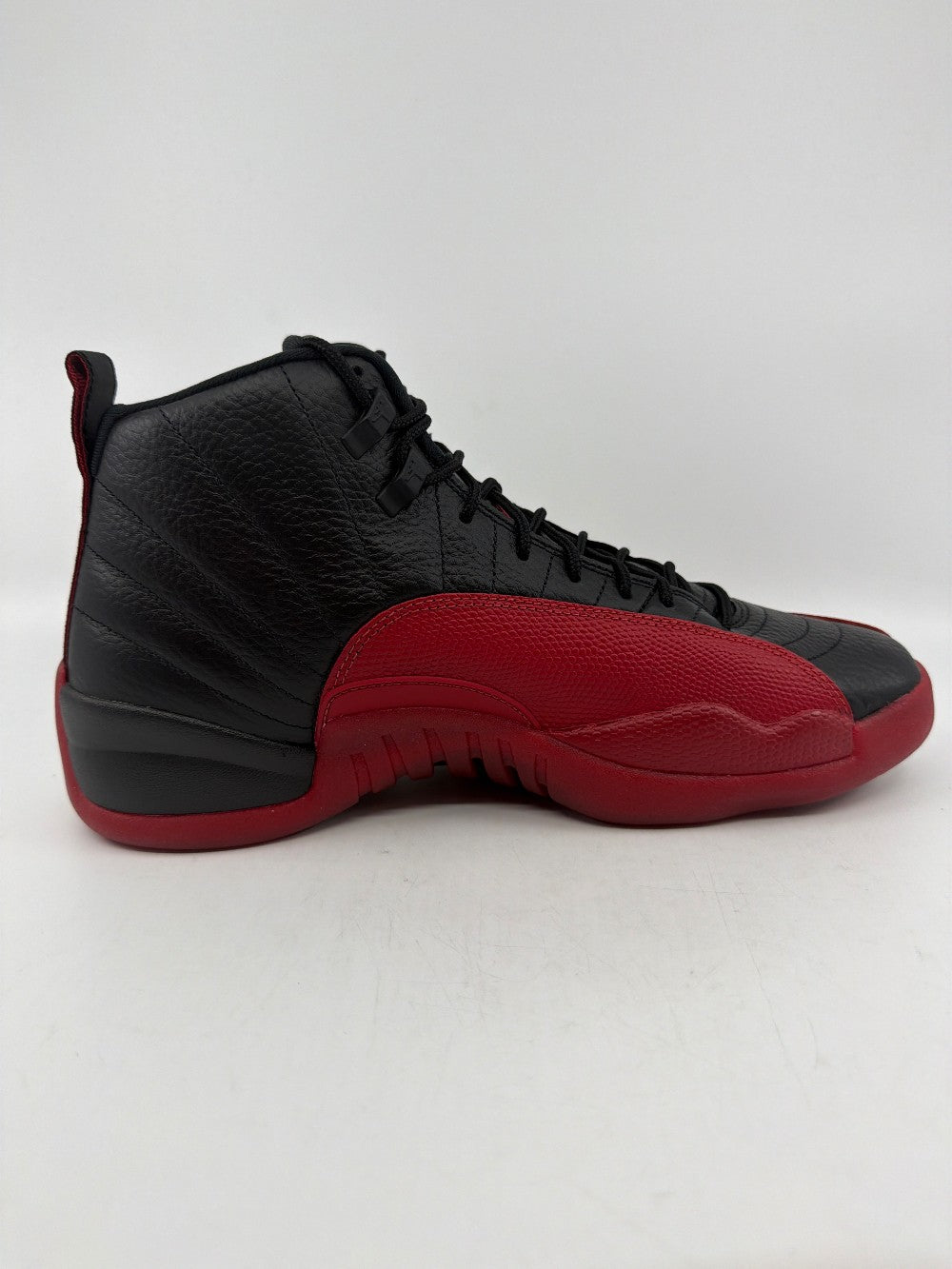 AJ 12 - FLU GAME (2025)|41900