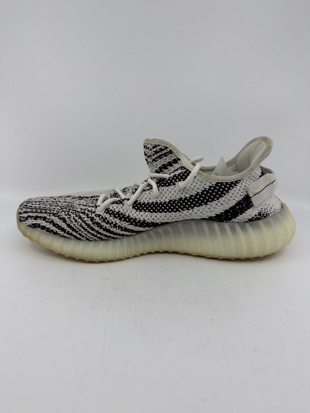 *USED* ADIDAS YEEZY BOOST 350 V2 - ZEBRA|41935