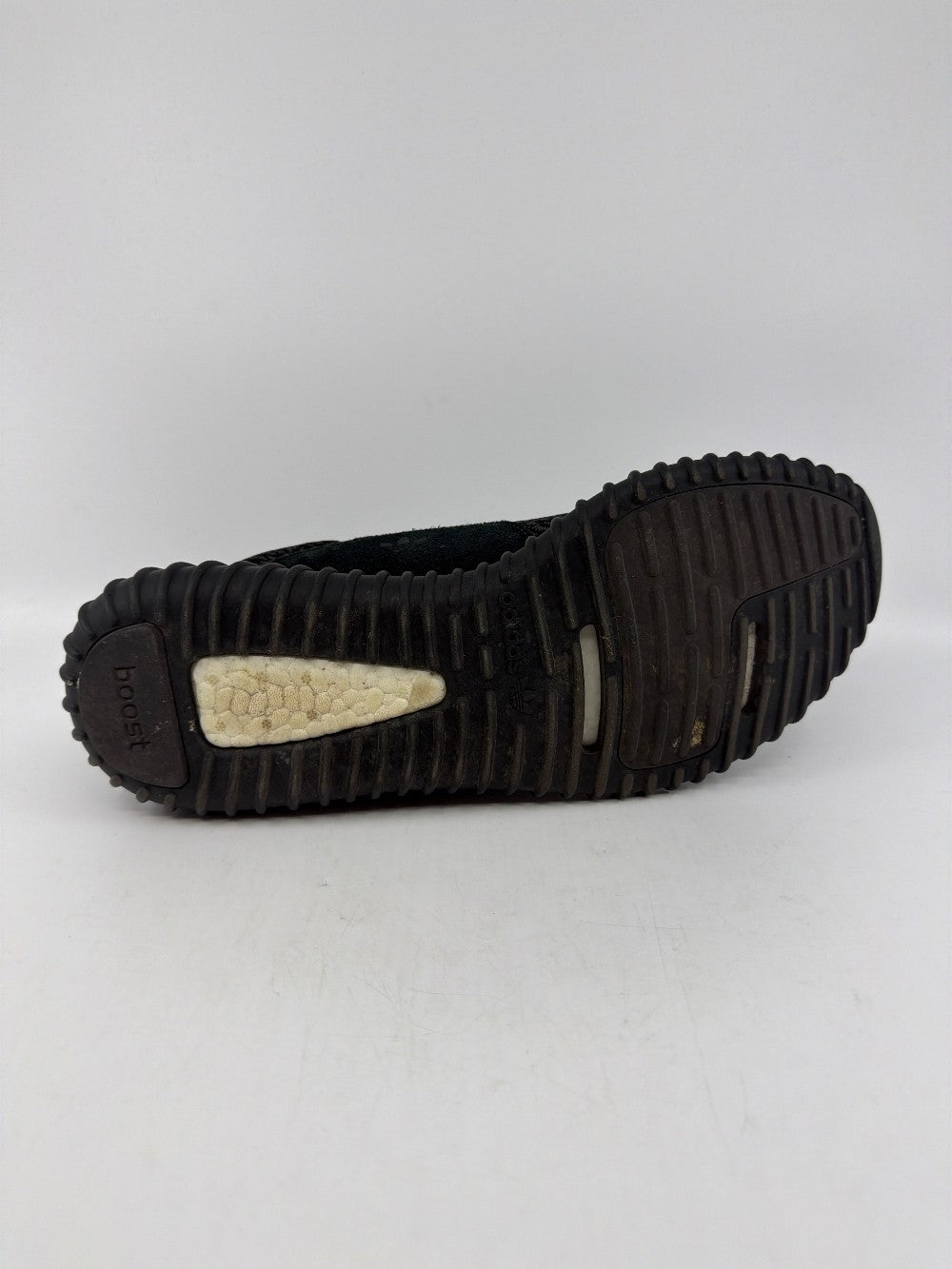 *USED* ADIDAS YEEZY BOOST 350 - PIRATE BLACK (2023)|41952