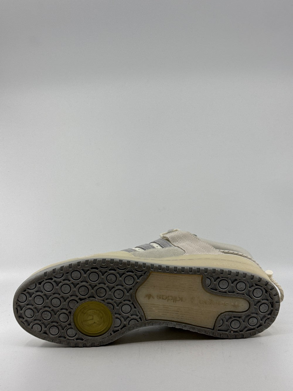*USED* ADIDAS FORUM BUCKLE LOW X BAD BUNNY - LAST FORUM|41964