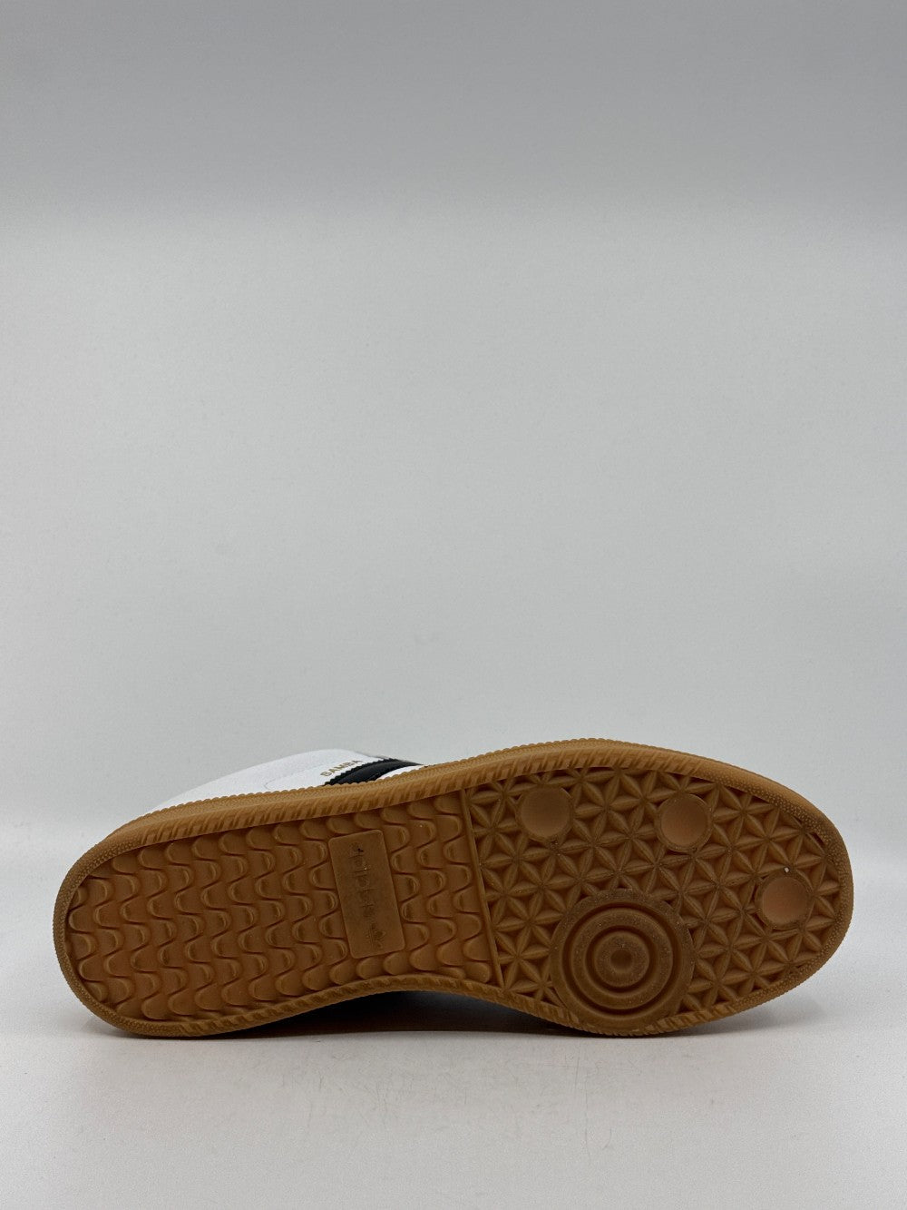 *USED/NO BOX* ADIDAS SAMBA XLG - WHITE BLACK GUM|41970