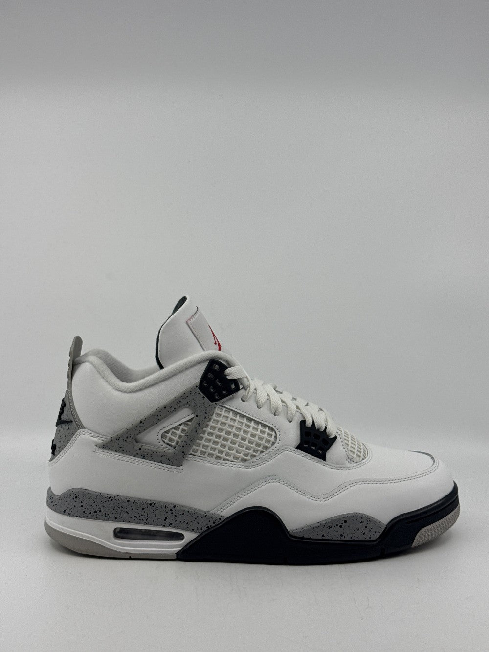 *USED* AJ 4 - WHITE CEMENT (2025)|41977