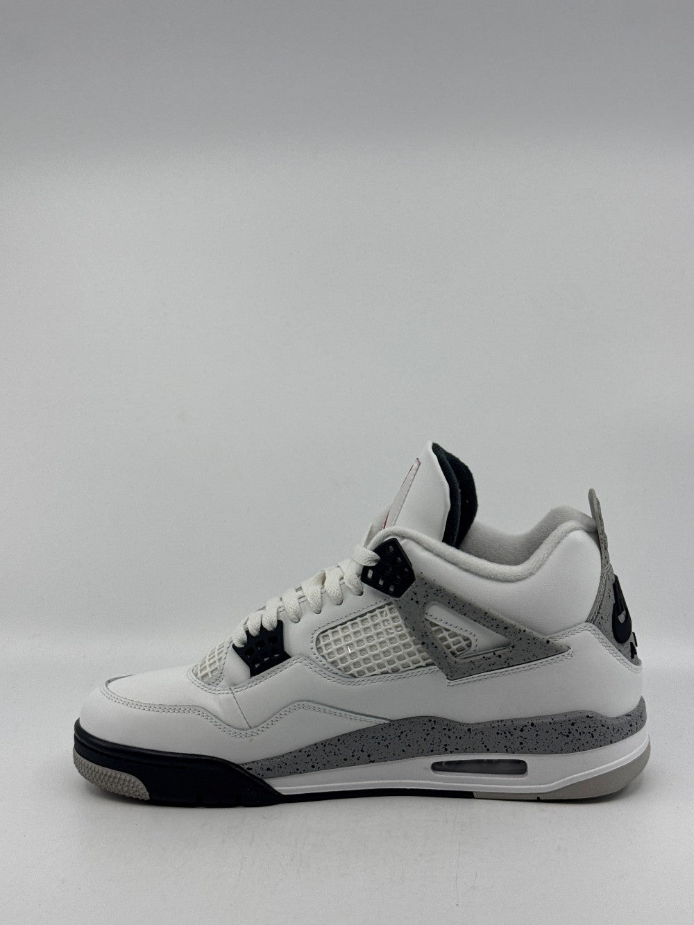 *USED* AJ 4 - WHITE CEMENT (2025)|41979