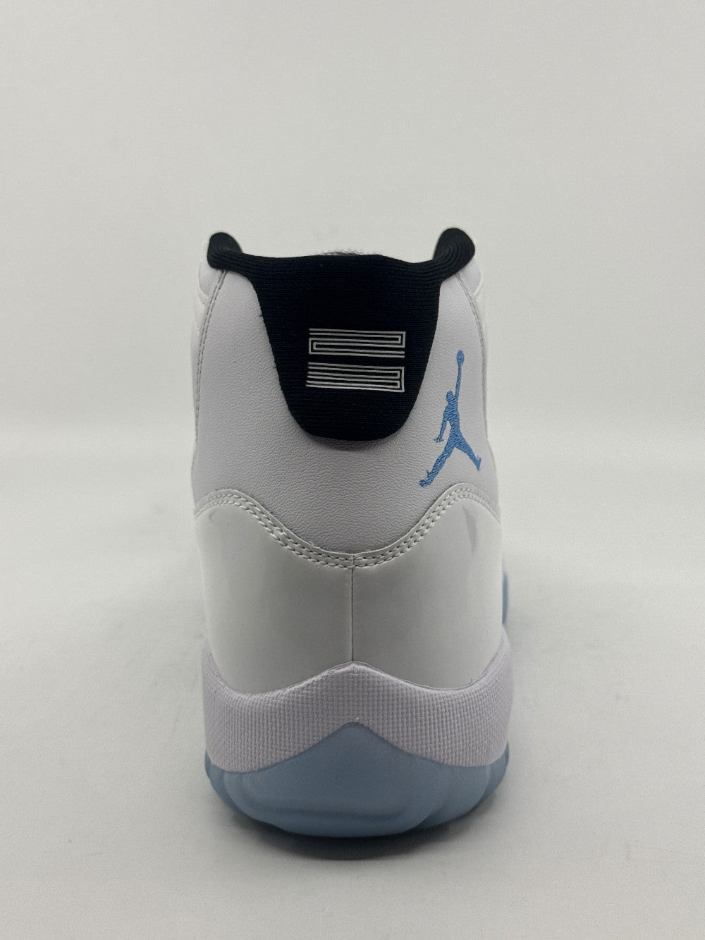 *VNDS* AJ 11 - LEGEND BLUE (2024)|41990