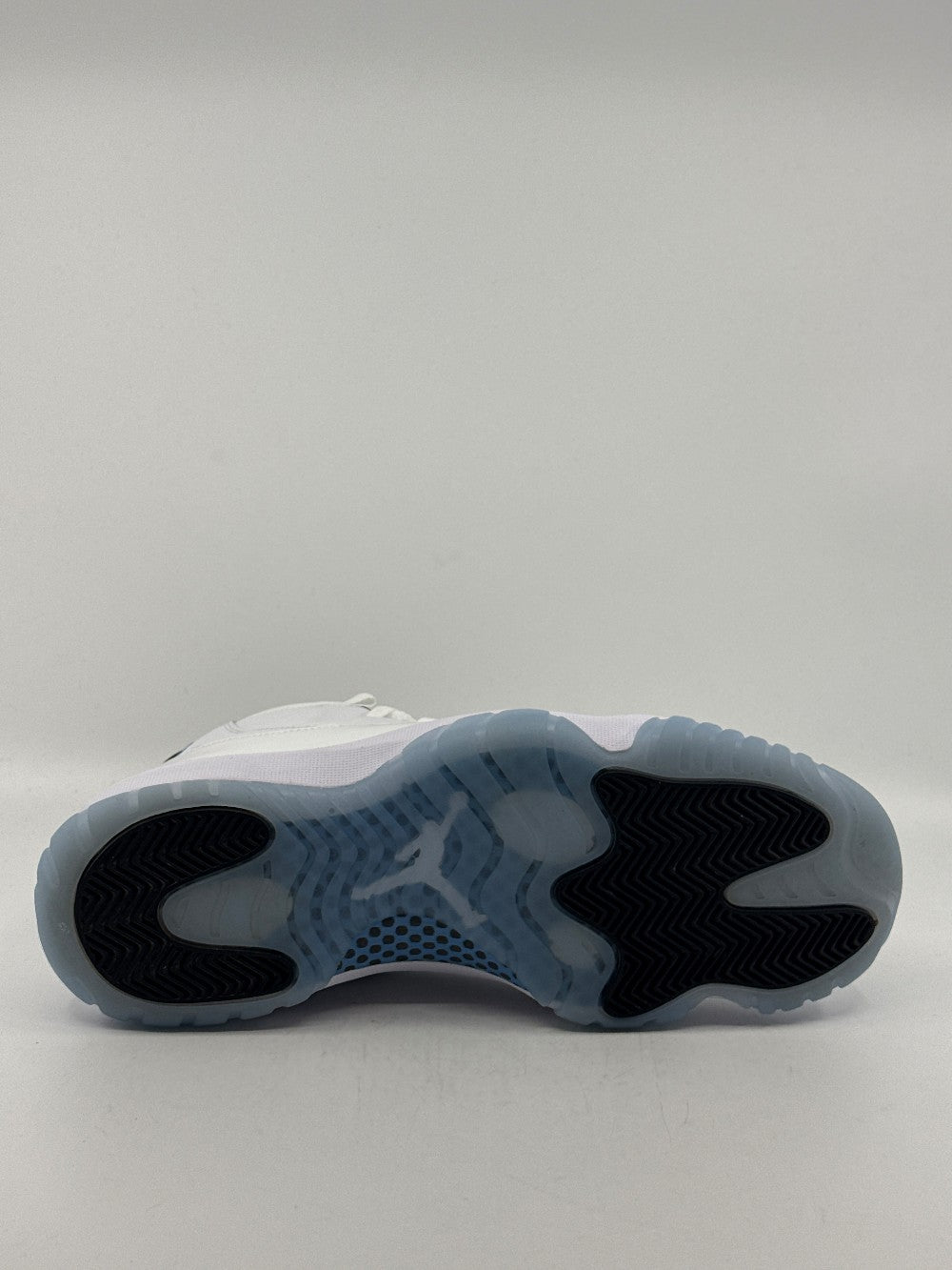 *VNDS* AJ 11 - LEGEND BLUE (2024)|41994