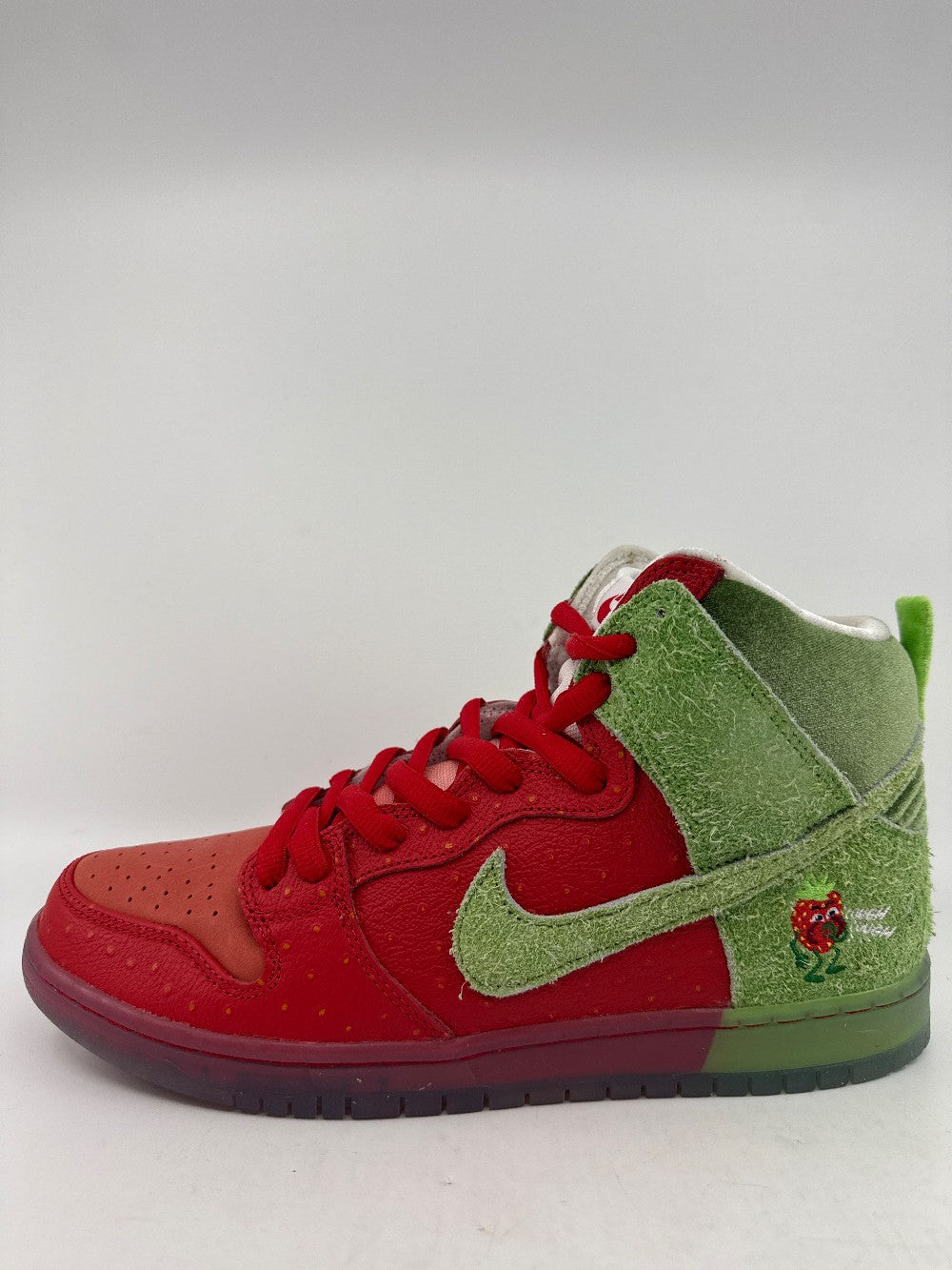 NIKE SB DUNK HIGH - STRAWBERRY COUGH|42068