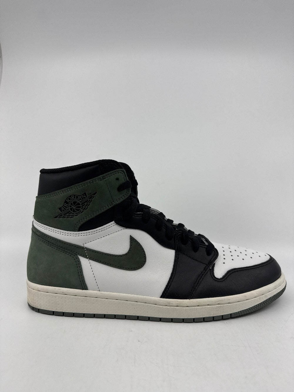 *USED/REP BOX* AJ 1 - CLAY GREEN|42099