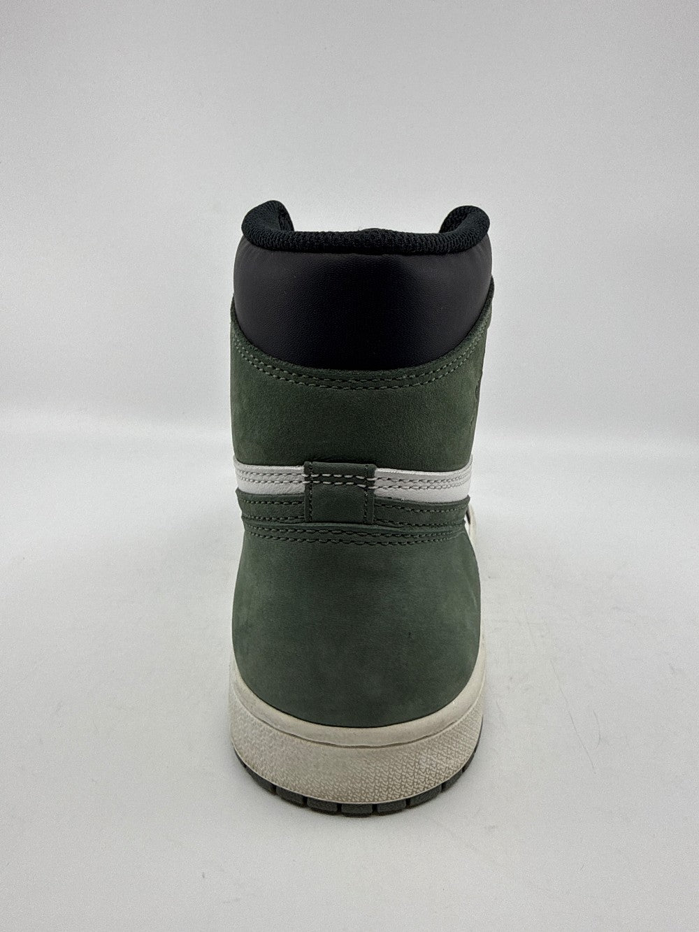 *USED/REP BOX* AJ 1 - CLAY GREEN|42102