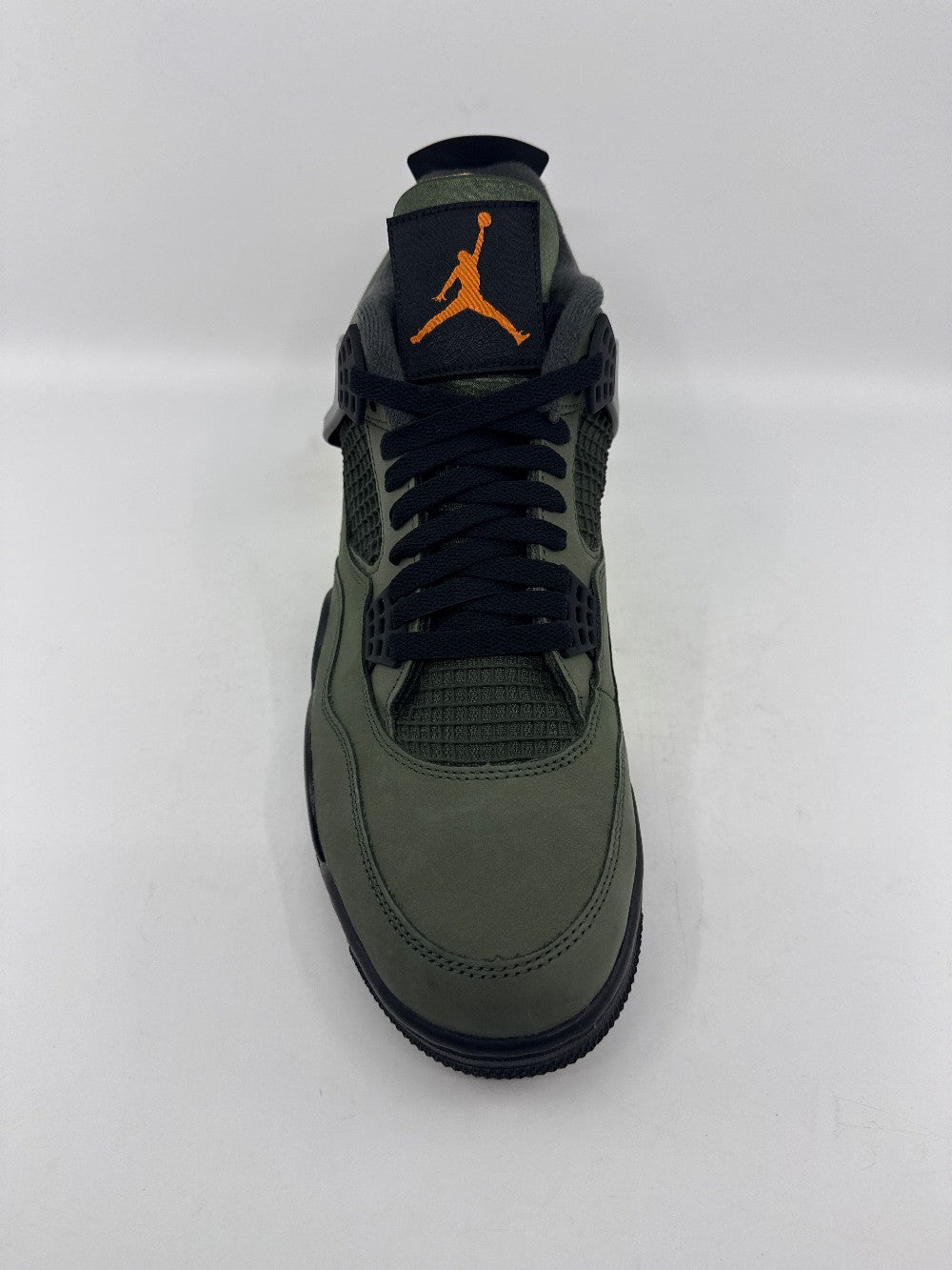 AJ 4 - UNDEFEATED (2025)|42111