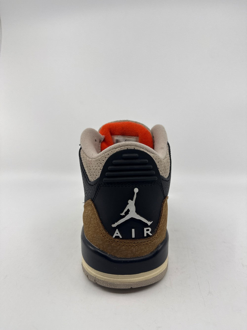 *USED/NO BOX* AJ 3 (GS) - DESERT ELEPHANT|42148
