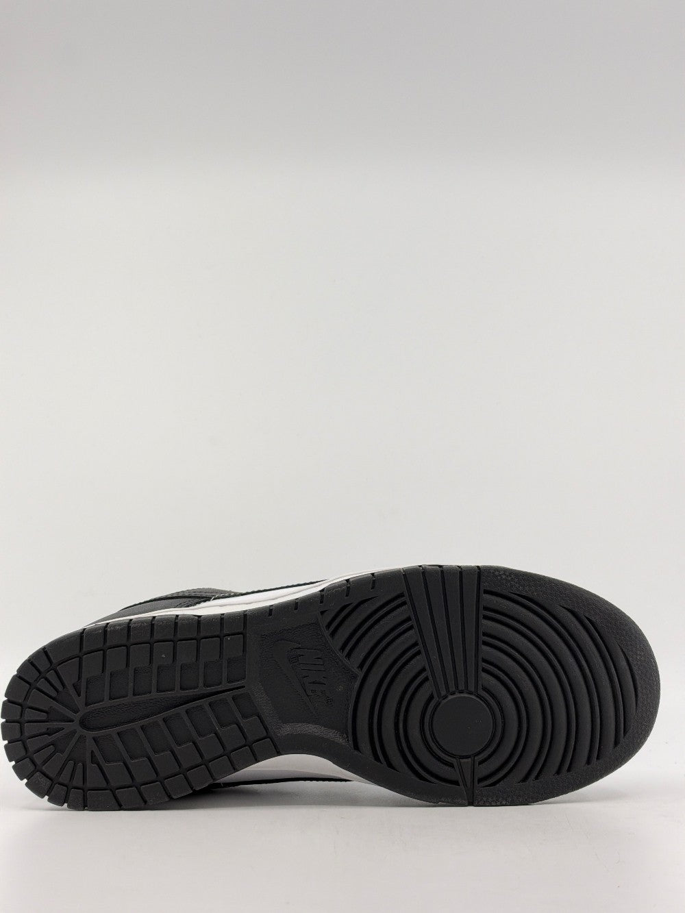 NIKE DUNK LOW - PANDA|42287