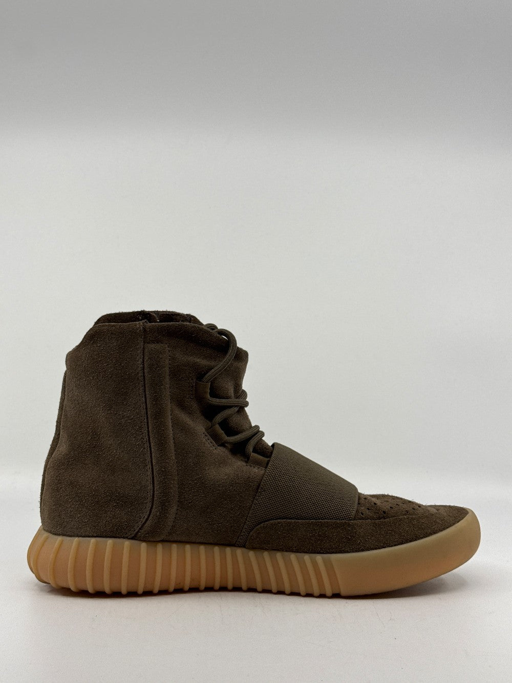 *USED/NO BOX* YEEZY 750 BOOST - CHOCOLATE|42326
