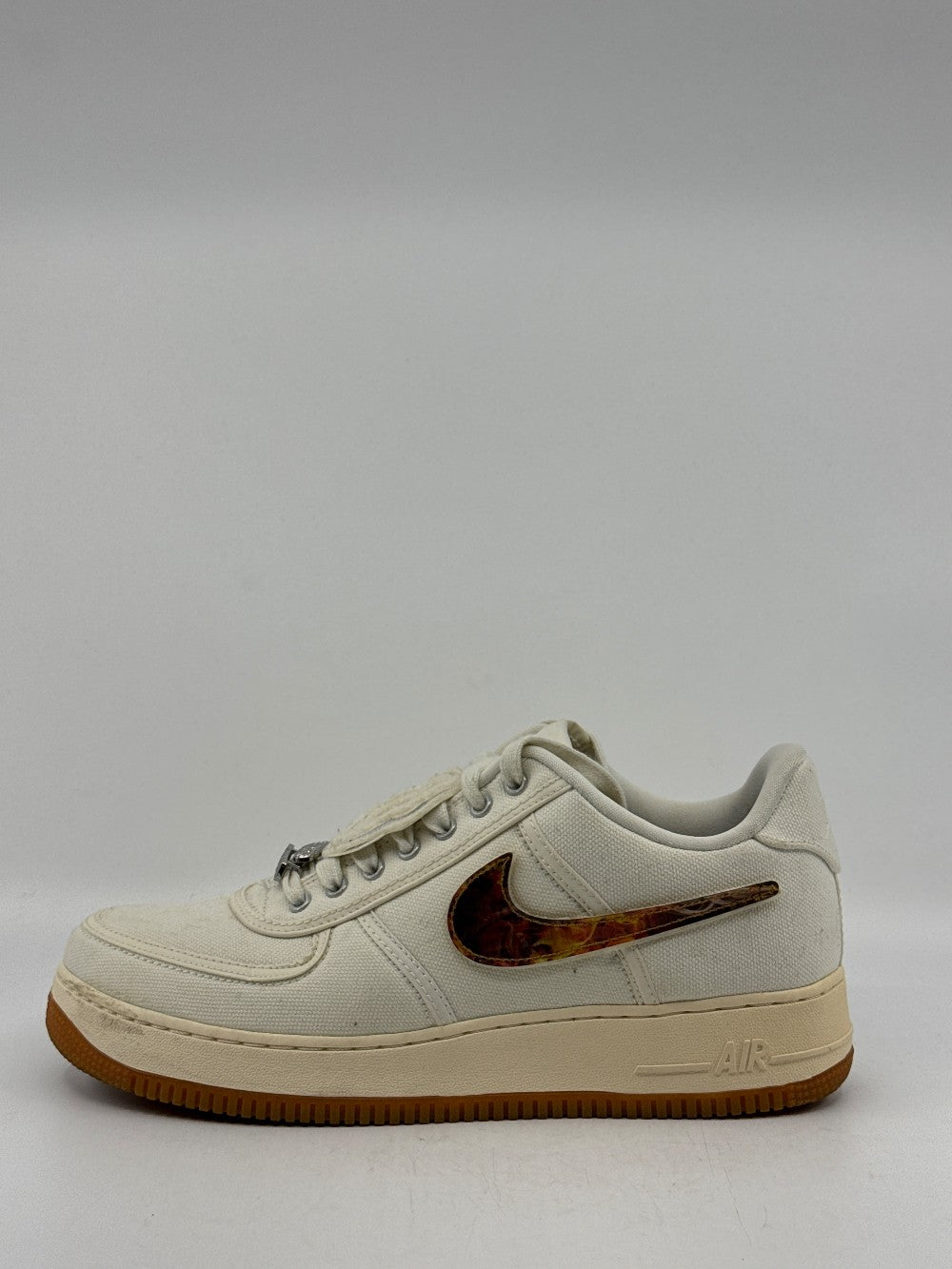 *USED* NIKE AIR FORCE 1 LOW X TRAVIS SCOTT - SAIL|42337