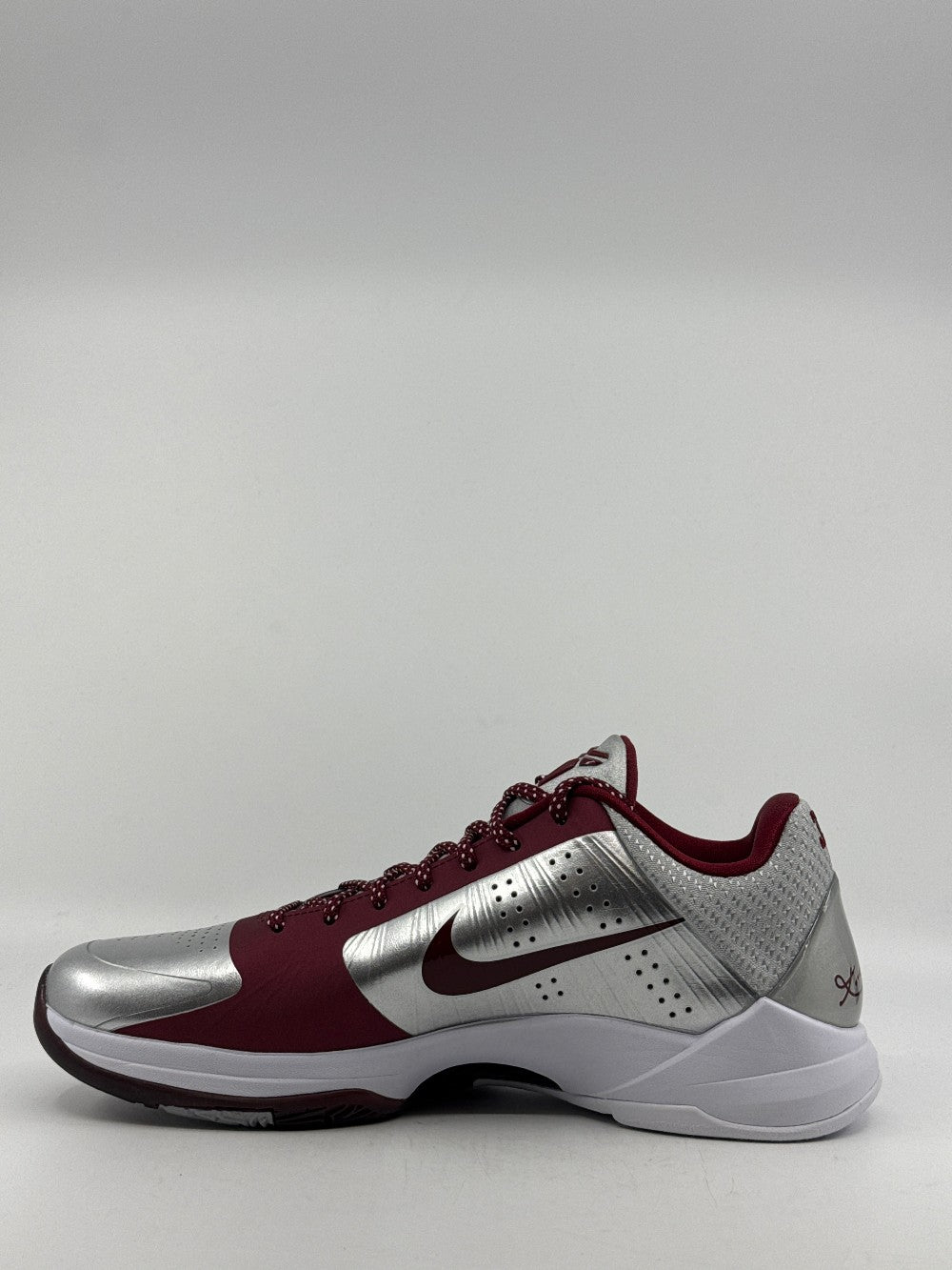NIKE KOBE 5 PROTRO - LOWER MERION ACES AWAY (2026)|42357