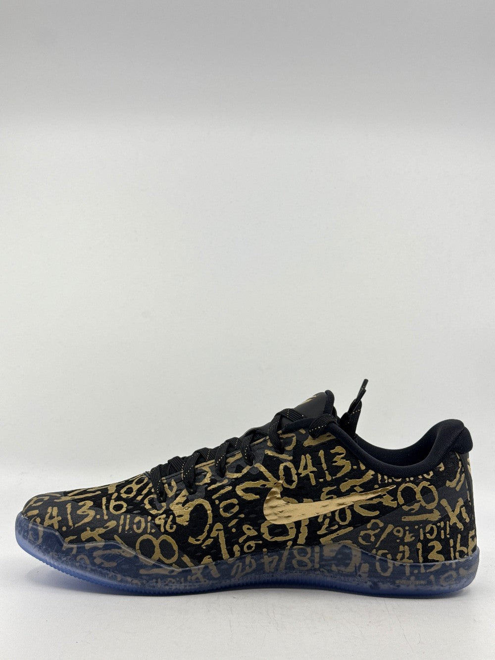 NIKE KOBE 11 PROTRO - MAMBA DAY|42381