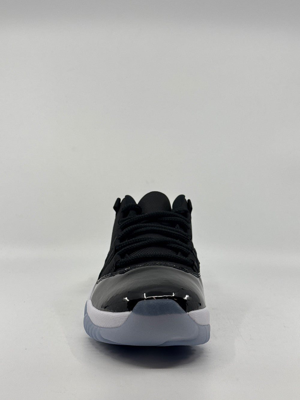 AJ 11 LOW - SPACE JAM|42444