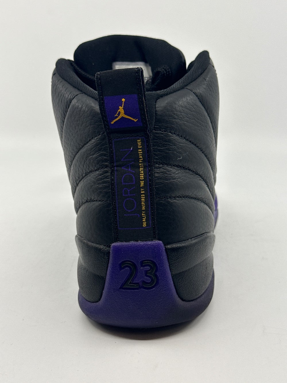 *USED* AJ 12 - FIELD PURPLE|42578