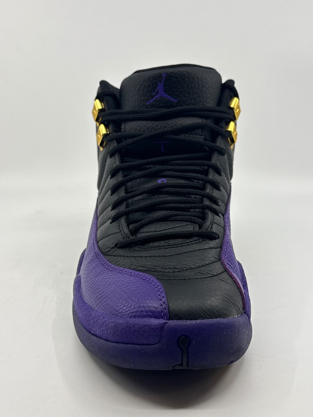 *USED* AJ 12 - FIELD PURPLE|42580