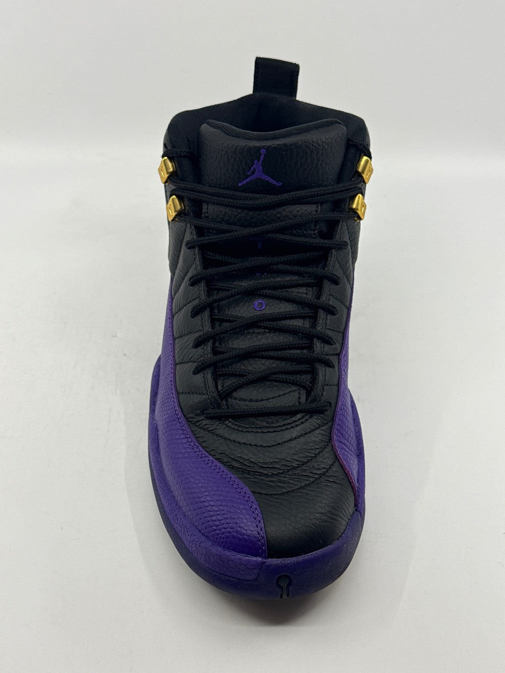 *USED* AJ 12 - FIELD PURPLE|42581