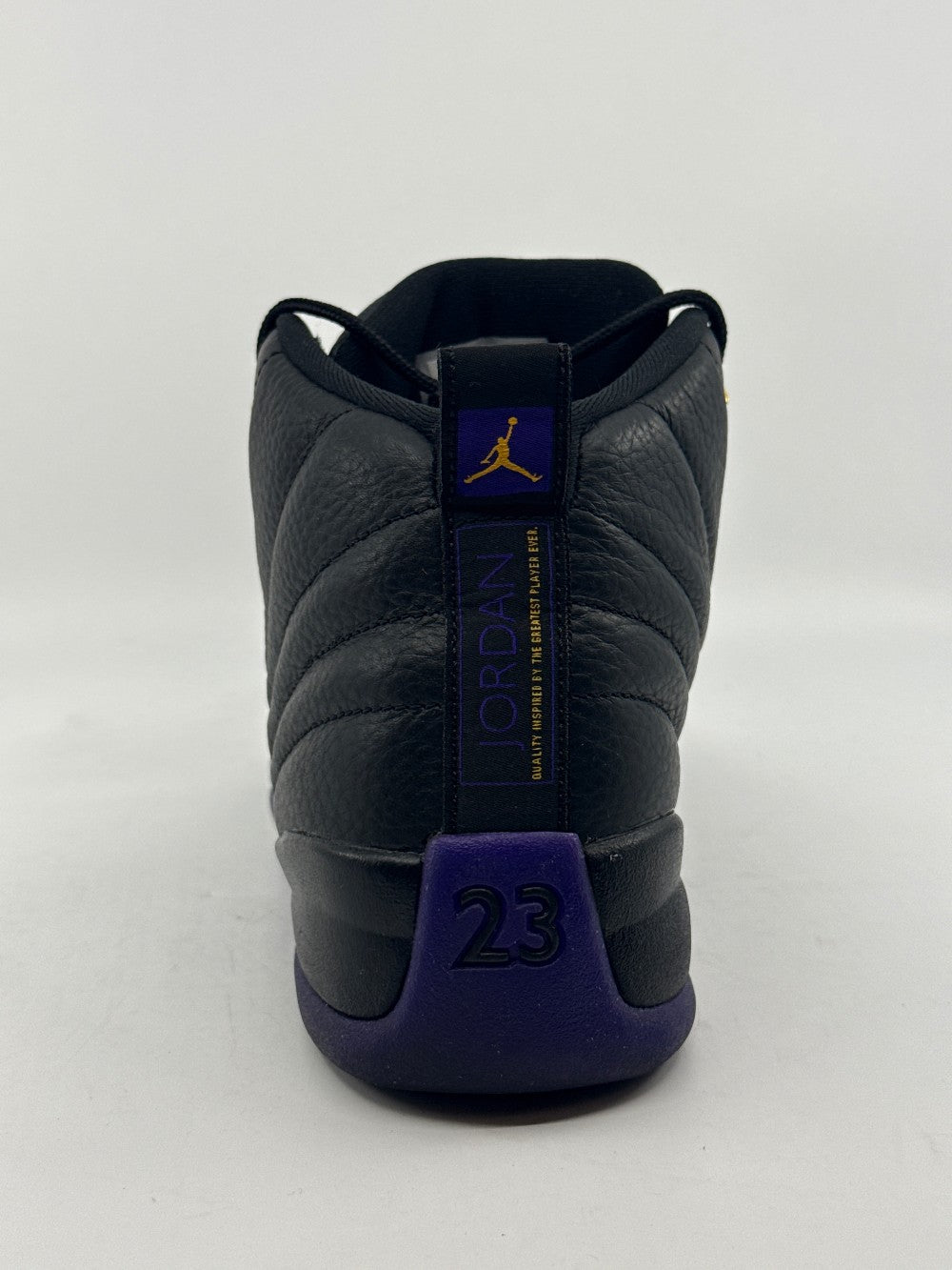 *USED* AJ 12 - FIELD PURPLE|42584