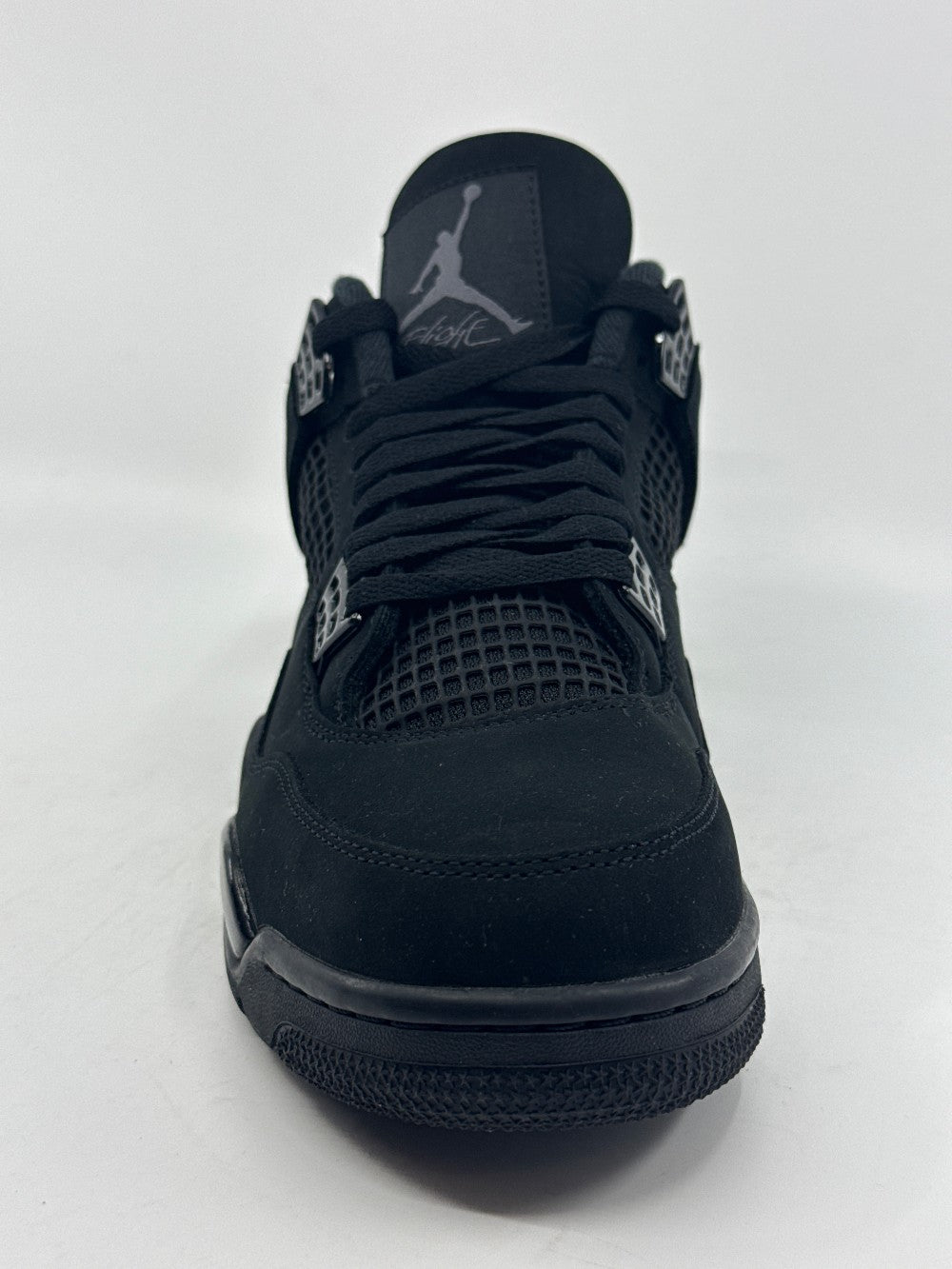 *USED* AJ 4 - BLACK CAT (2025)|42604
