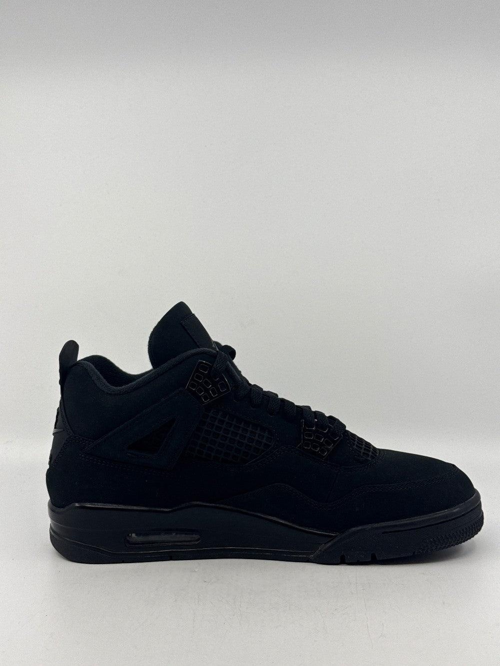 *USED* AJ 4 - BLACK CAT (2025)|42609