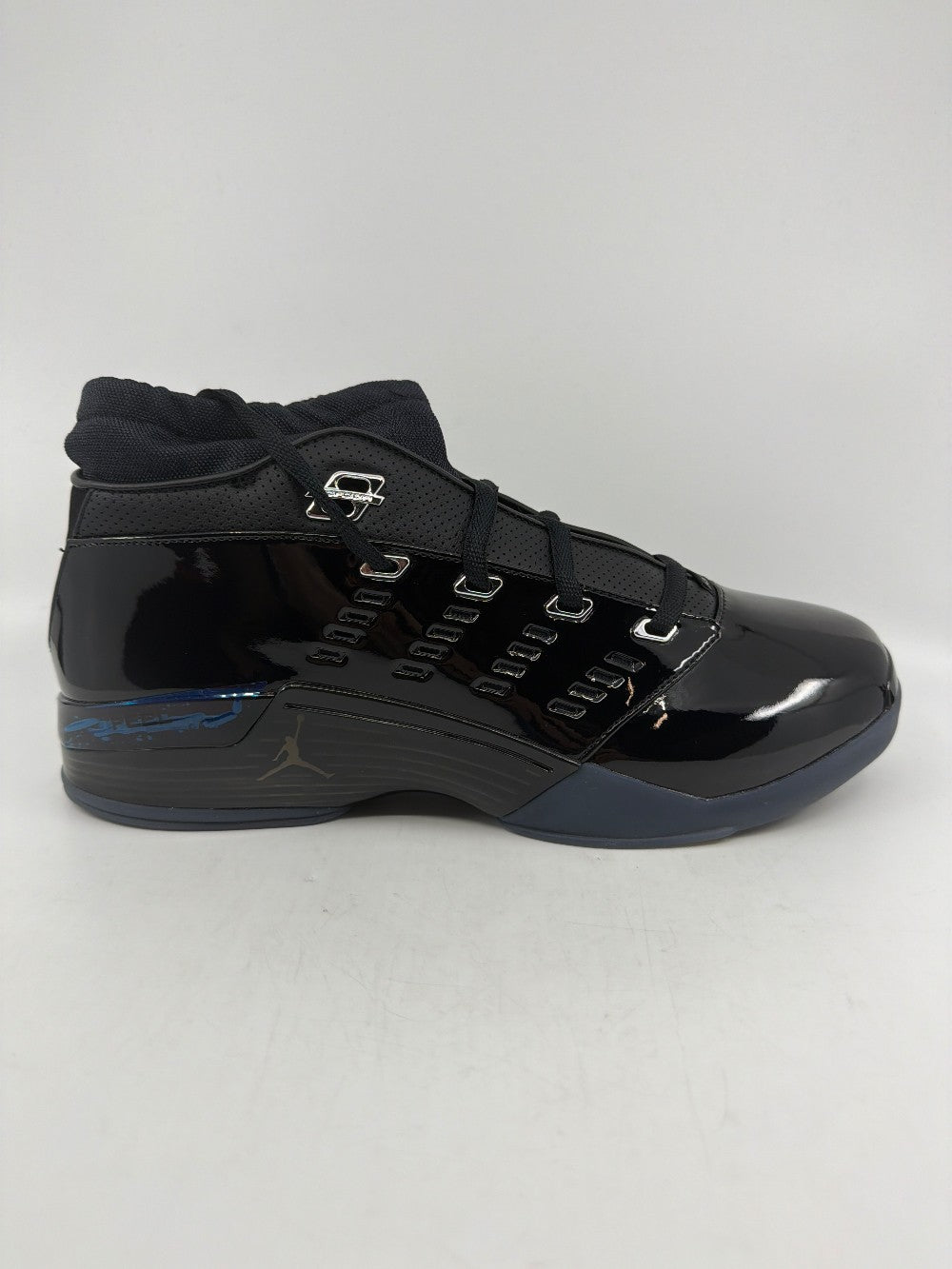 AJ 17 - BLACK PATENT|42674