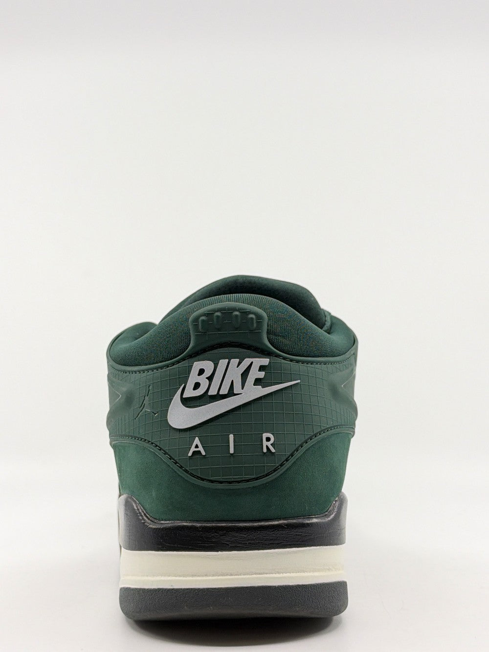 *USED* AJ 4 RM SP X NIGEL SYLVESTER - GRANDMAS DRIVEWAY|42909