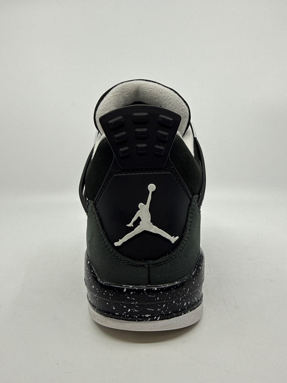 *USED* AJ 4 - FEAR (2024)|42922