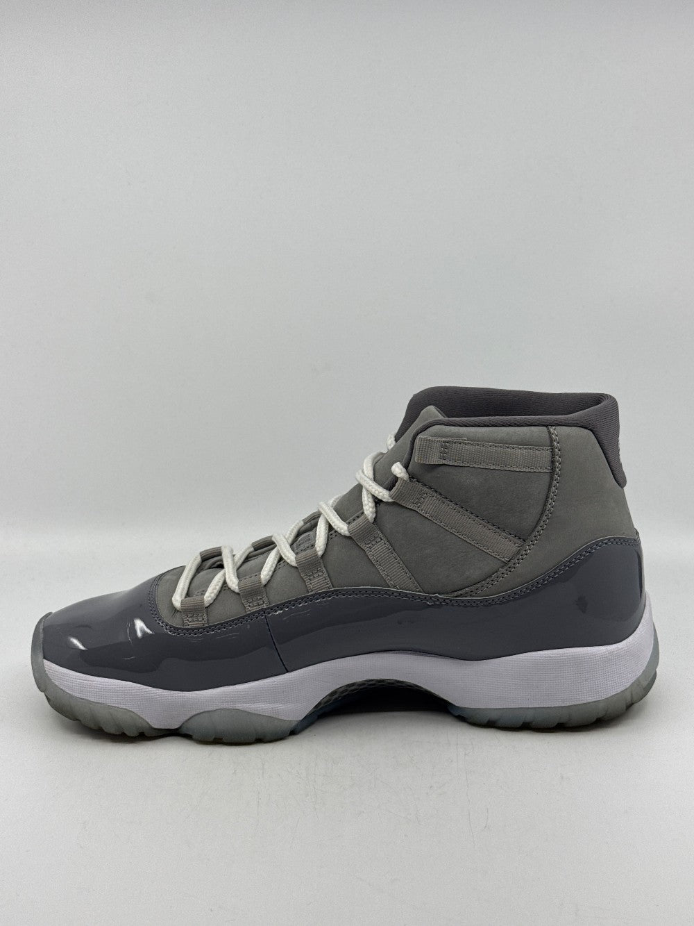 *USED* AJ 11 - COOL GREY (2021)|42997