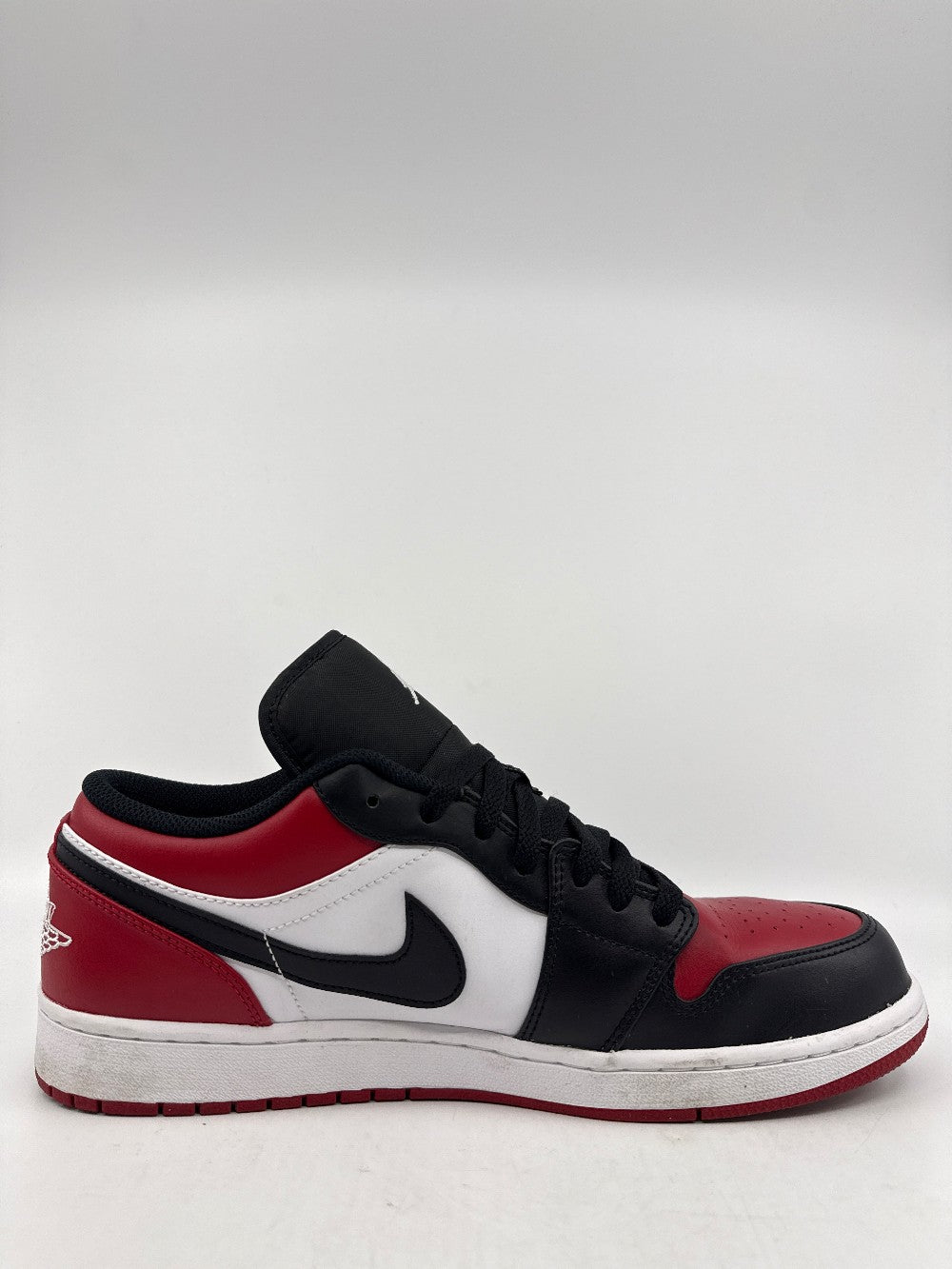 *USED* AJ 1 LOW - BRED TOE|43075