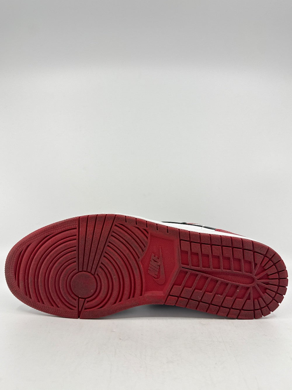 *USED* AJ 1 LOW - BRED TOE|43077