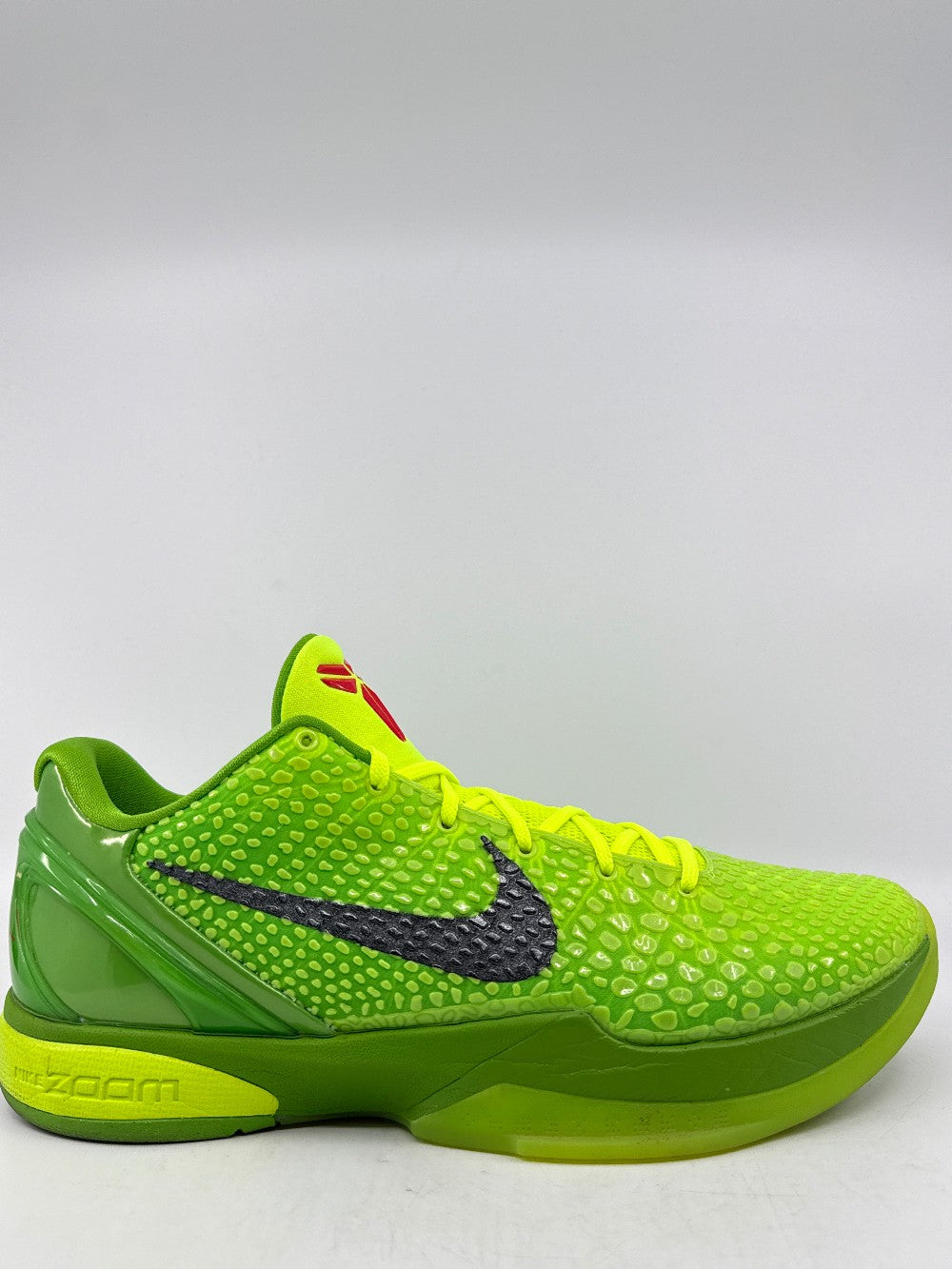 *USED* NIKE KOBE 6 PROTRO - GRINCH (2020)|43078