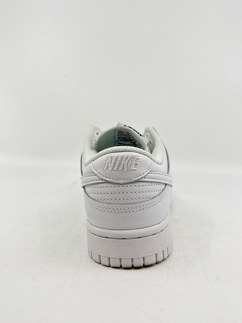 *USED* NIKE DUNK LOW (W) - TRIPLE WHITE (2021)|43100