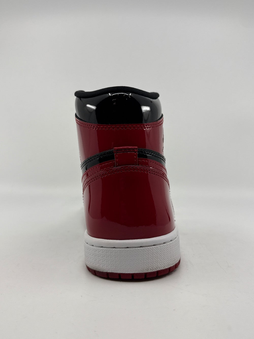 *USED* AJ 1 - PATENT BRED|43114