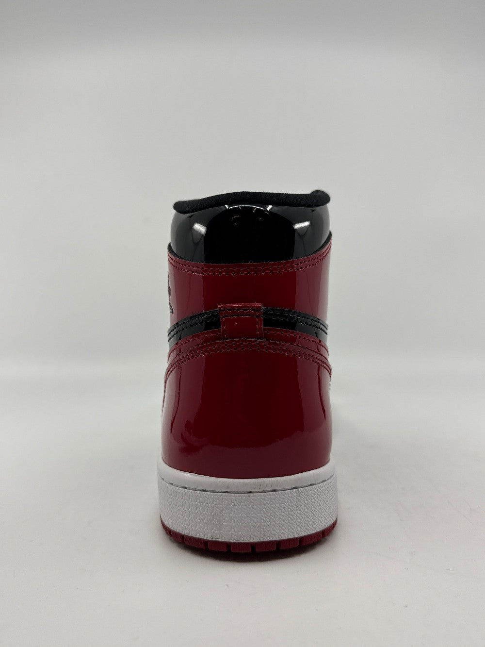 *USED* AJ 1 - PATENT BRED|43119