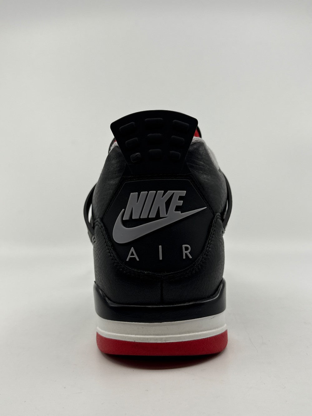 *USED* AJ 4 - BRED REIMAGINED|43129