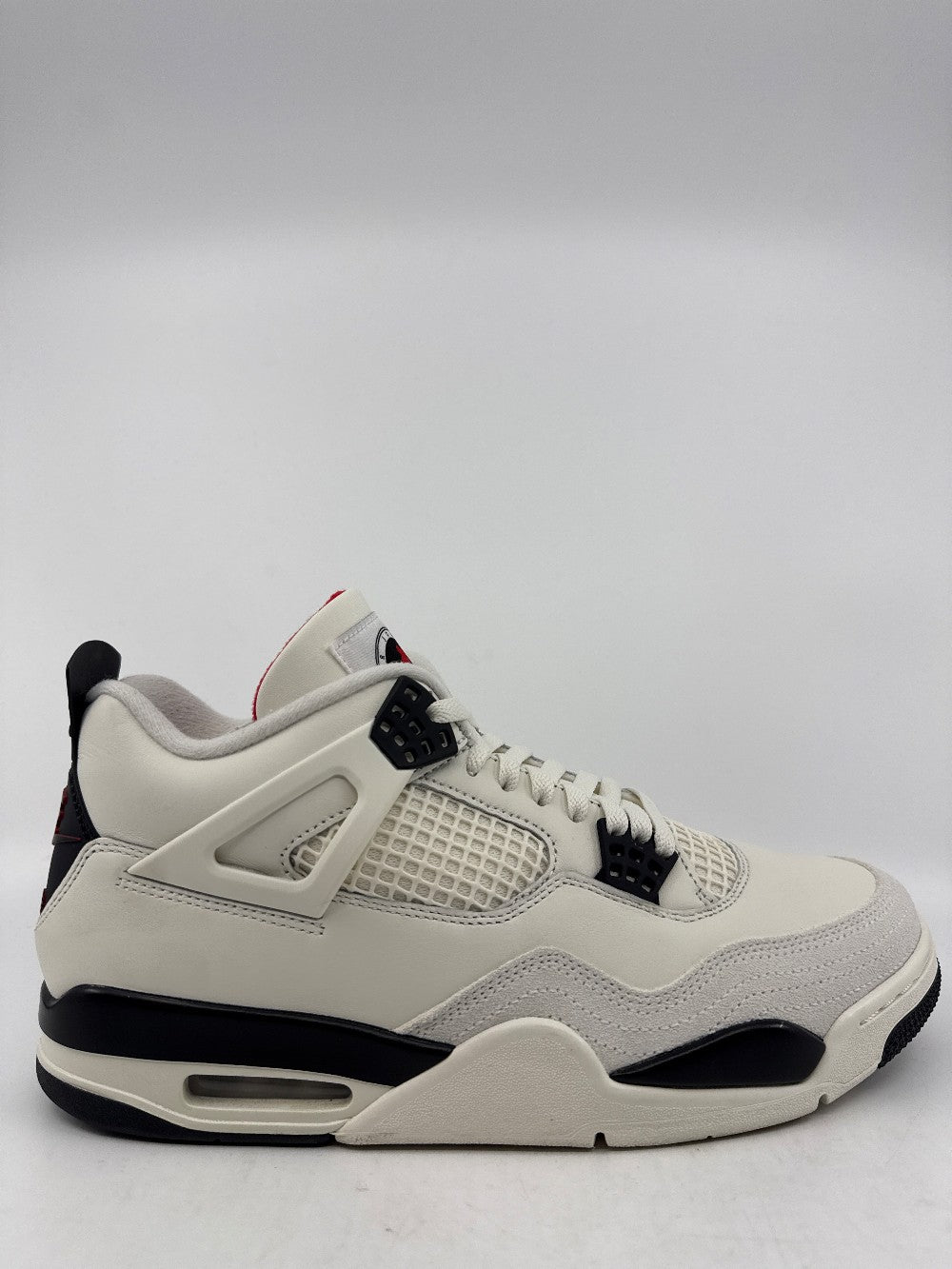 *USED* AJ 4 SE - FLIGHT CLUB|43141