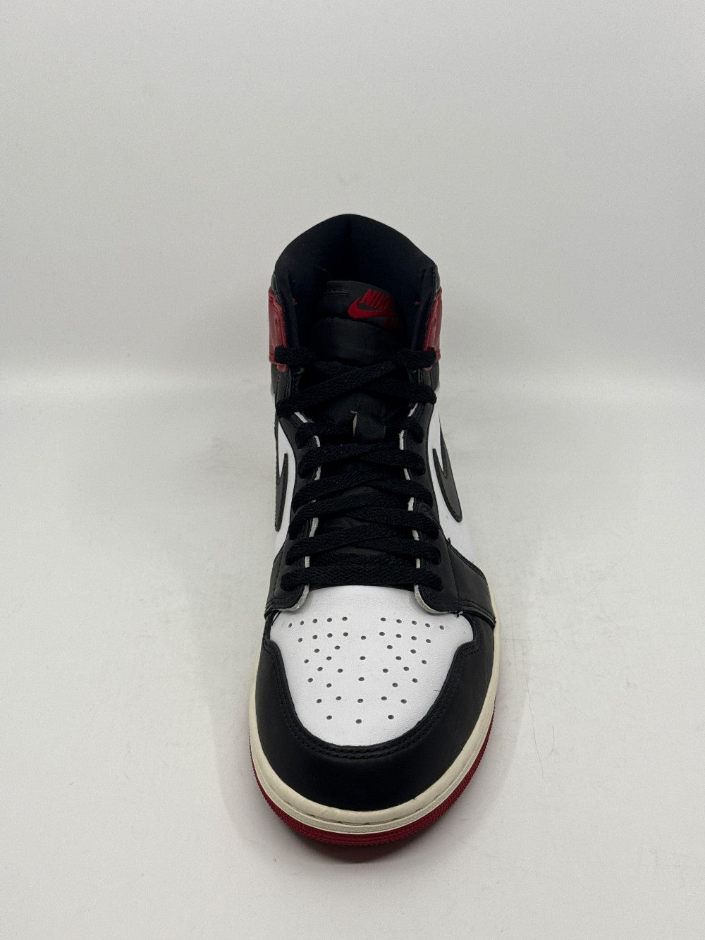 *USED* AJ 1 - BLACK TOE REIMAGINED|43275