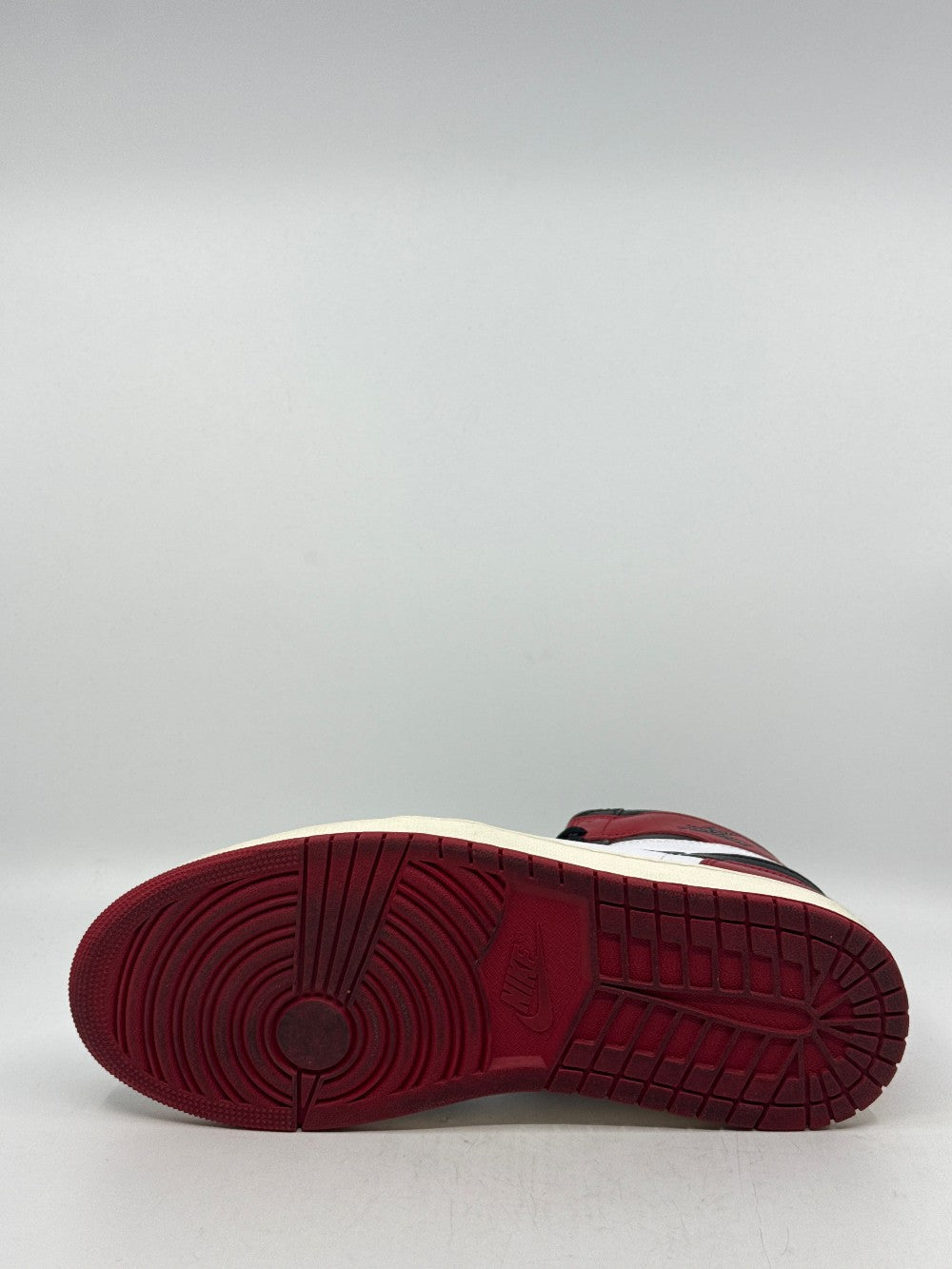 *USED* AJ 1 - BLACK TOE REIMAGINED|43276