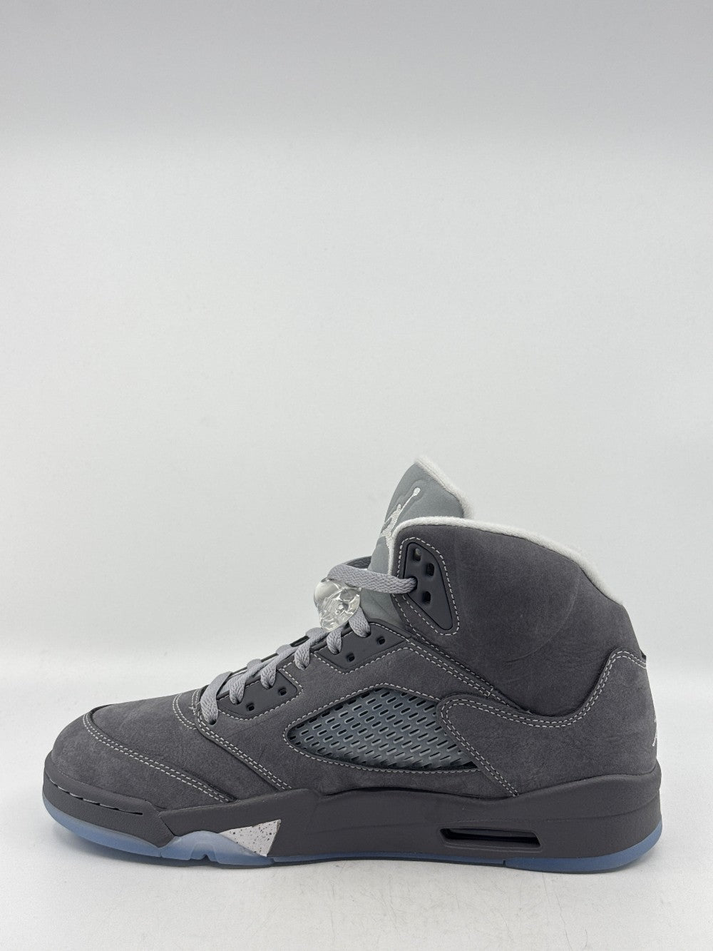 AJ 5 - WOLF GREY (2026)|43279