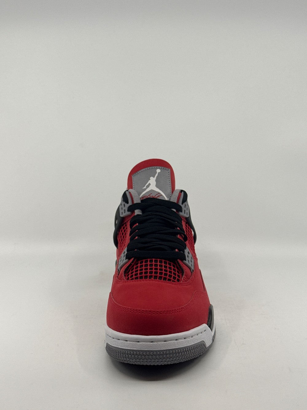 AJ 4 - TORO BRAVO (2026)|43340