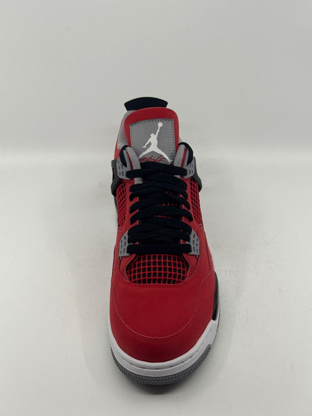AJ 4 - TORO BRAVO (2026)|43342