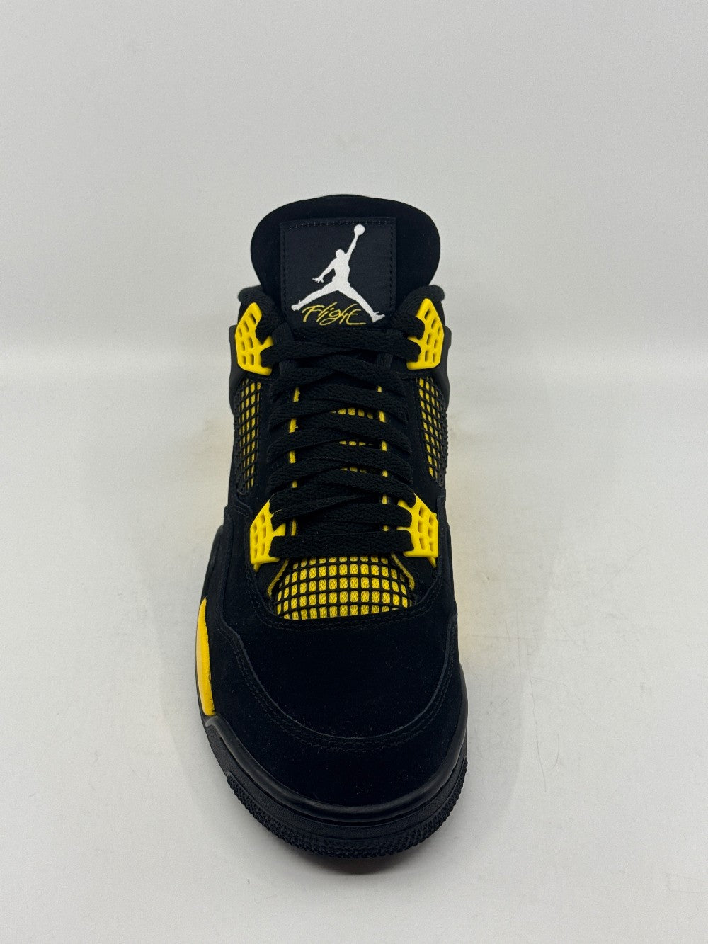 AJ 4 - THUNDER (2023)|43348