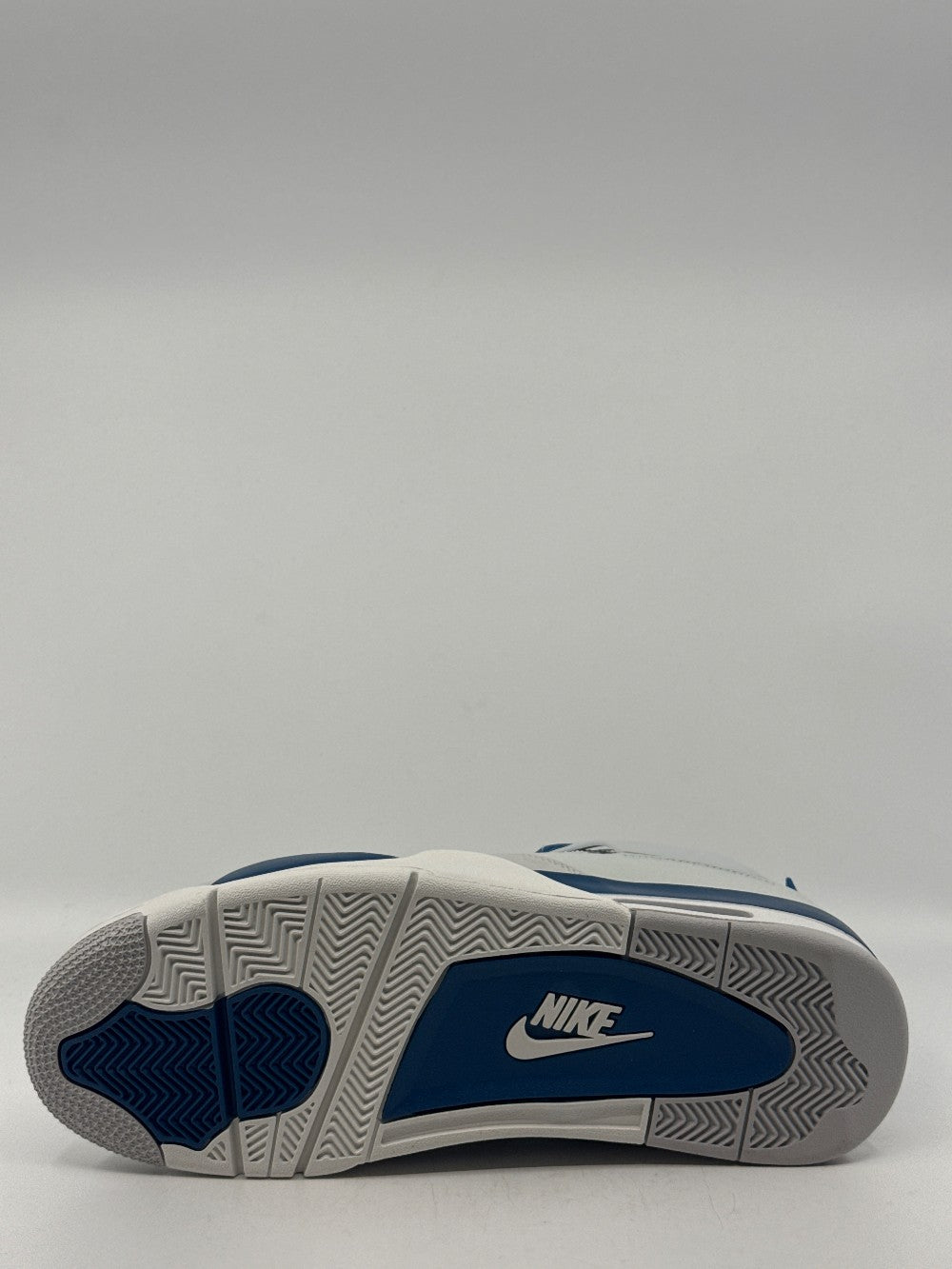 AJ 4 - MILITARY BLUE (2024)|43379