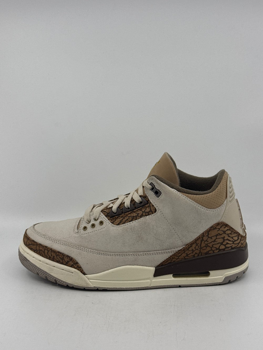 *USED* AJ 3 - PALOMINO|43456