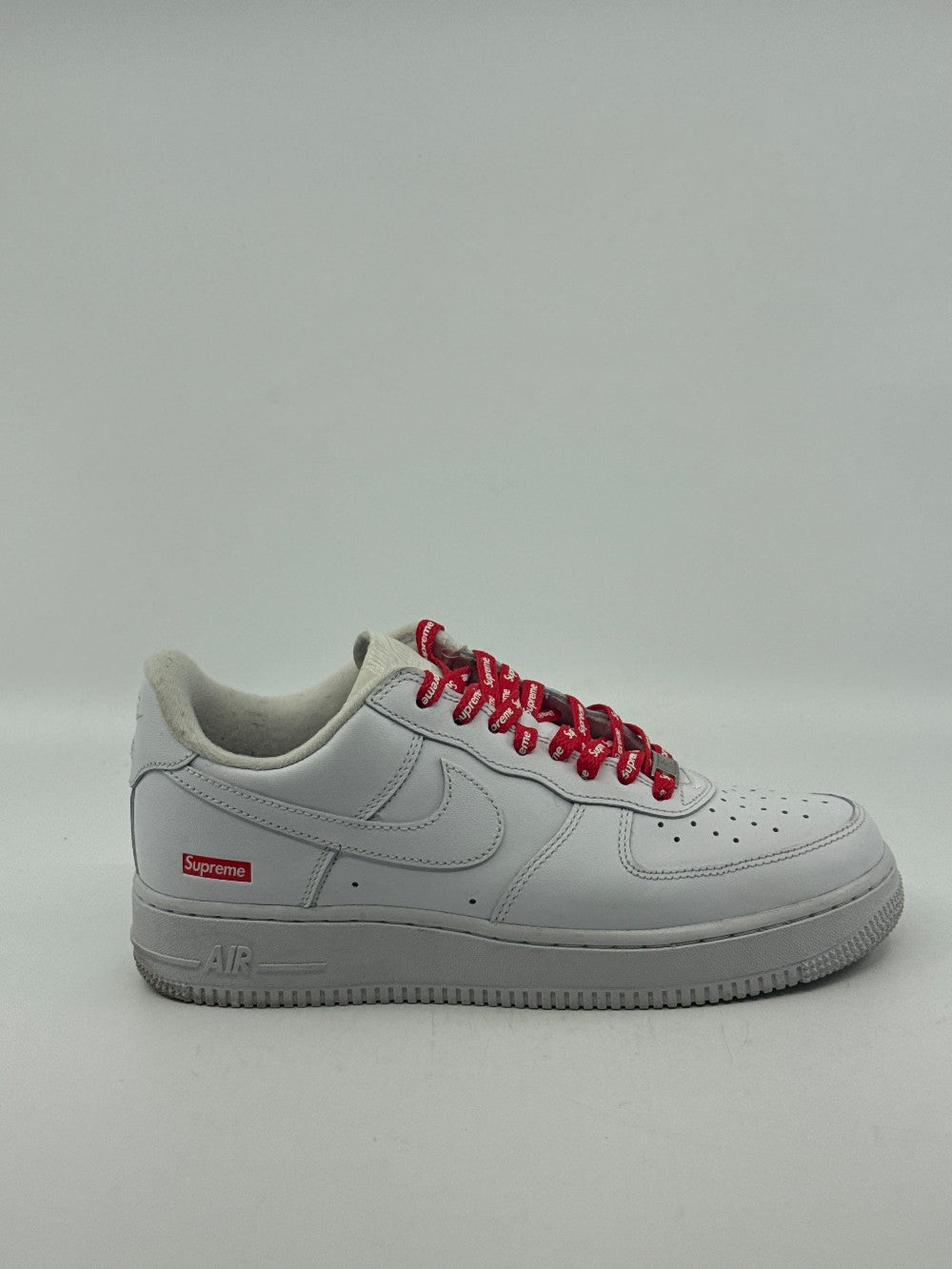 *USED* NIKE AIR FORCE 1 LOW X SUPREME - WHITE|43465
