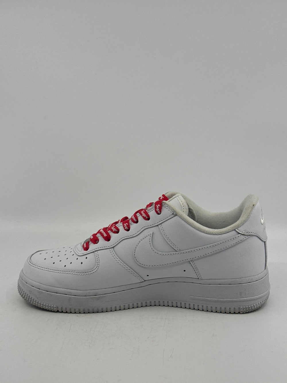*USED* NIKE AIR FORCE 1 LOW X SUPREME - WHITE|43467